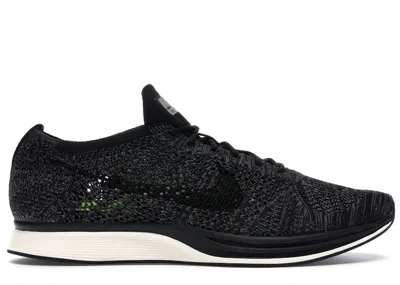 Pre-owned Nike Men's  Flyknit Racer Knit By Night Sneakers In Black/dark Grey