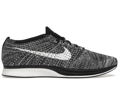 Pre-owned Nike Men's  Flyknit Racer Oreo 2 Sneakers In Black/white In Multi