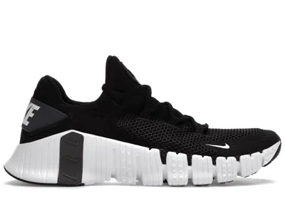 Pre-owned Nike Men's  Free Metcon 4 Sneakers In Black/white In Multi