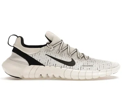 Pre-owned Nike Men's  Free Run 5.0 Sneakers In Phantom/sail/black