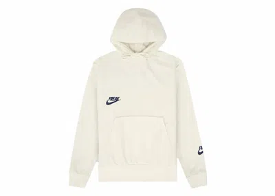 Pre-owned Nike Men's  Giannis Freak Logo Pullover Hoodie In Sail