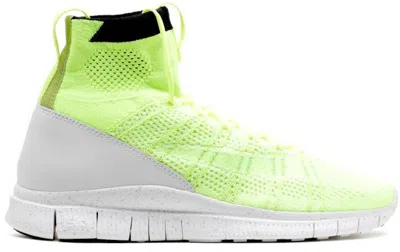 Pre-owned Nike Men's  Htm Superfly Mercurial Sneakers In Volt/white