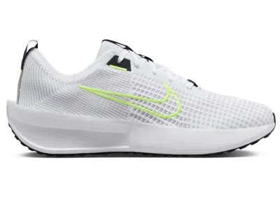 Pre-owned Nike Men's  Interact Run Volt Sneakers In White/wolf Grey/black In Multi