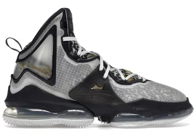 Pre-owned Nike Men's  Lebron 19 Royalty Sneakers In White/black/metallic Gold