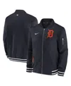NIKE MEN'S NIKE NAVY DETROIT TIGERS AUTHENTIC COLLECTION FULL-ZIP BOMBER JACKET