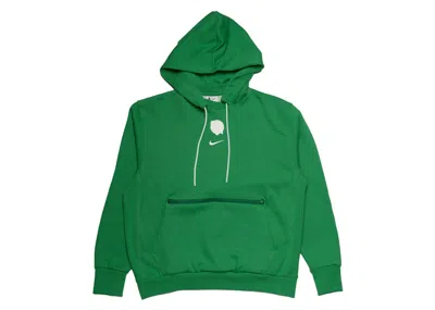 Pre-owned Nike Men's  Nba Boston Celtics Courtside Fleece Pullover Hoodie In Green