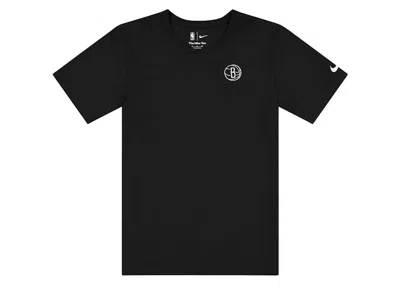 Pre-owned Nike Men's  Nba Brooklyn Nets Essential T-shirt In Black