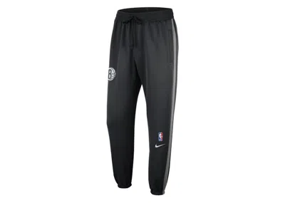 Pre-owned Nike Men's  Nba Brooklyn Nets Showtime Drifit Standard Pants In Black