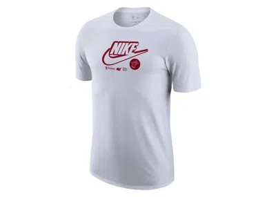 Pre-owned Nike Men's  Nba Miami Heat Logo T-shirt In White/dark Red