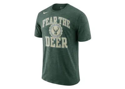 Pre-owned Nike Men's  Nba Milwaukee Bucks Mantra Drifit T-shirt In Green