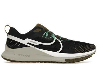 Pre-owned Nike Men's  React Pegasus Trail 4 Olive Sneakers In Black/olive Flak/spring Green In Multi