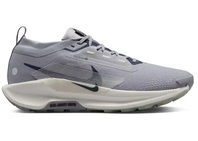 Pre-owned Nike Men's  React Pegasus Trail 5 Goretex Midnight Navy Sneakers In Cement Grey/jade Horizon/burgundy