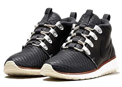 Pre-owned Nike Men's  Roshe Run Sneakerboot Qs Quilted Sneakers In Black