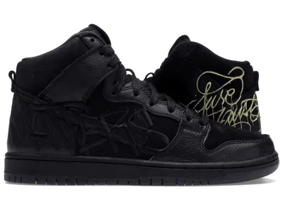Pre-owned Nike Men's  Sb Dunk High Faust Gold Sneakers In Black/metallic Gold