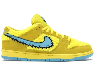 Pre-owned Nike Men's  Sb Dunk Low Grateful Dead Bears Sneakers In Opti Yellow/blue Fury In Multi