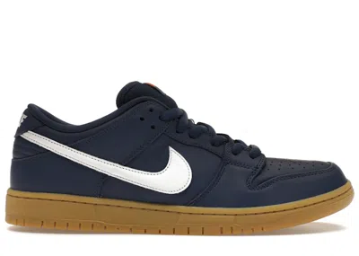 Pre-owned Nike Men's  Sb Dunk Low Gum Sneakers In Navy Blue/white/gum Light Brown In Multi