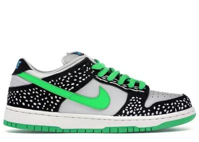 Pre-owned Nike Men's  Sb Dunk Low Loon Sneakers In Neutral Grey/green Spark/black