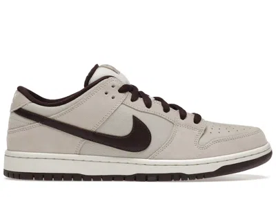 Pre-owned Nike Men's  Sb Dunk Low Sneakers In Desert Sand/mahogany/summit White