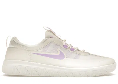 Pre-owned Nike Men's  Sb Nyjah Free 2 Sneakers In Summit White/lilac