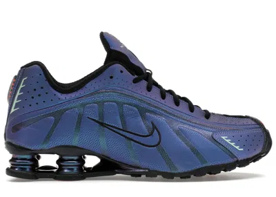 Pre-owned Nike Men's  Shox R4 Iridescent Sneakers In Iridiscent/black