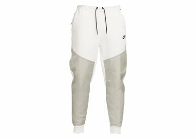 Pre-owned Nike Men's  Sportswear Tech Fleece Cordura Sweatpants In Cloud White/cobblestone In Multi