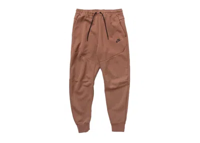 Pre-owned Nike Men's  Sportswear Tech Fleece Joggers In Archeo Brown/black In Multi