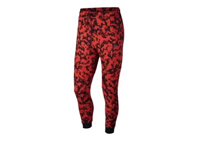 Pre-owned Nike Men's  Sportswear Tech Fleece Joggers In Pueblo Red/black/red Camo In Multi