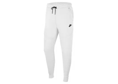 Pre-owned Nike Men's  Sportswear Tech Fleece Joggers In White/black