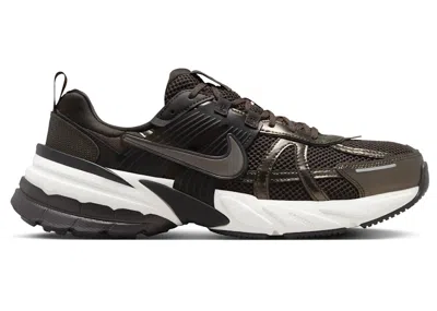 Pre-owned Nike Men's  V2k Run Baroque Brown Sneakers In Velvet Brown/white/black