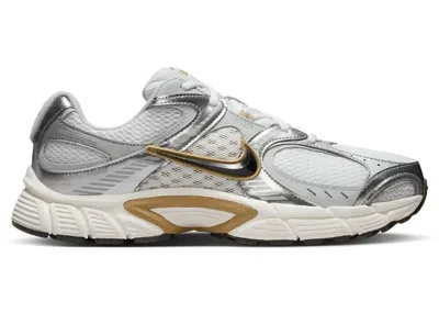 Pre-owned Nike Men's  V5 Rnr Sneakers In White/medium Ash/parachute Beige In Multi