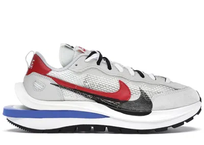 Pre-owned Nike Men's  Vaporwaffle Sacai Game Royal Sneakers In Sail/sport Fuchsia/light Bone