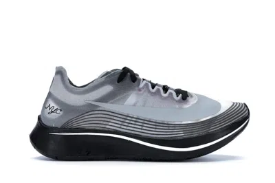 Pre-owned Nike Men's  Zoom Fly Nyc Sneakers In Metallic Silver/black