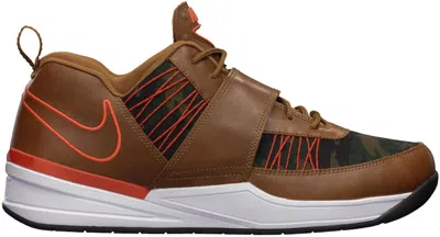 Pre-owned Nike Men's  Zoom Revis Txt Ext Camo Sneakers In Ale Brown/team Orange