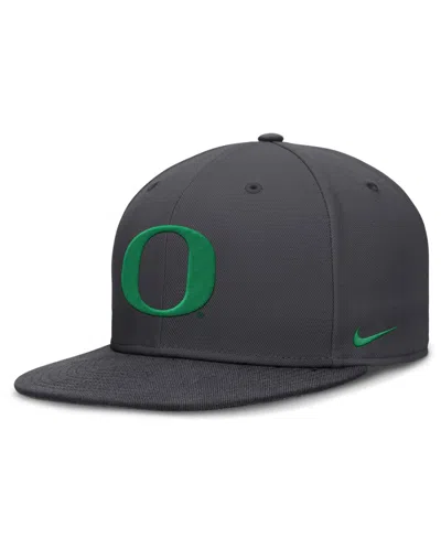 Nike Men's Oregon Ducks Pro Flat-bill Baseball Cap In Anthracite