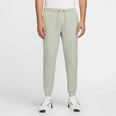 Nike Men's Primary Dri-fit Uv Versatile Jogger Pants In Jade Horizon/jade Horizon
