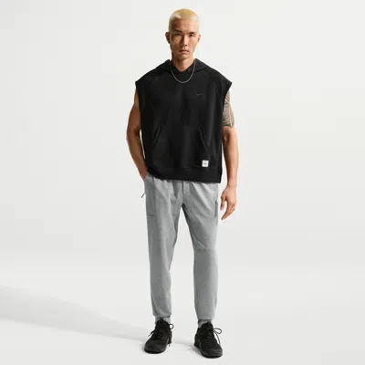 Nike Men's Primary Nanoknit Dri-fit Uv Protection Performance Jogger Pants In Black
