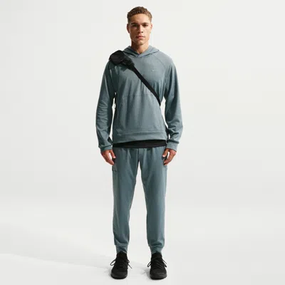 Nike Men's Primary Nanoknit Dri-fit Uv Protection Performance Jogger Pants In Gray