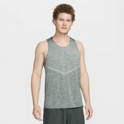 Nike Men's Rise 365 Dri-fit Running Tank Top In Green