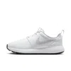 Nike Men's Roshe G Golf Shoes In White