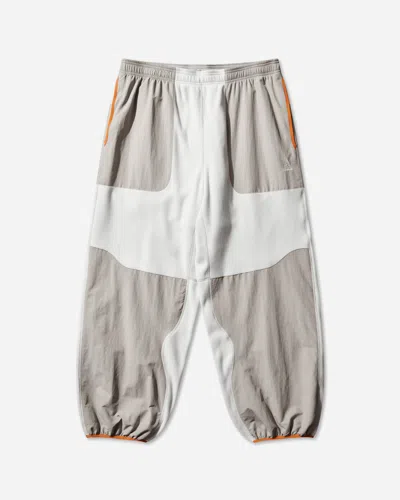 NIKE Men s ACG  Wolf Tree  Plus Fleece Pants Photon Dust / College Grey