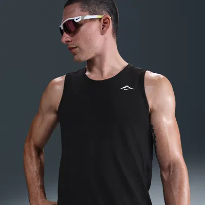 Nike Men's Solar Chase Dri-fit Adv Running Tank Top In Black