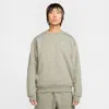Nike Men's Solo Swoosh Fleece Crew In Green