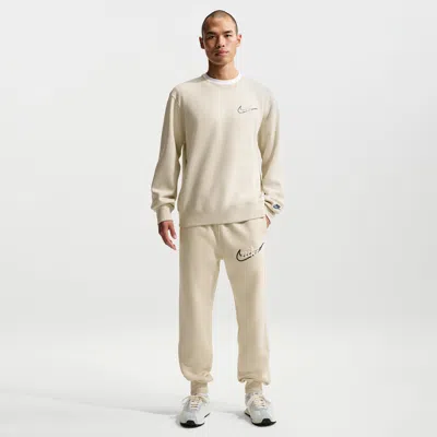 Nike Men's  Sportswear Club Fleece Jogger Pants In Nude
