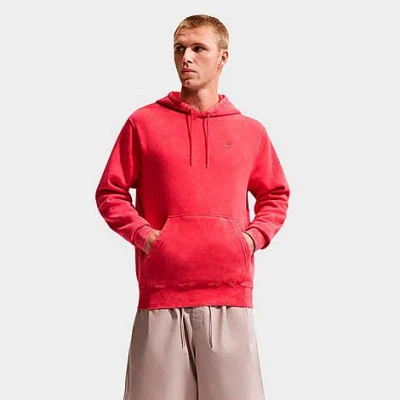 Nike Men's Sportswear Club Washed Fleece Hoodie In Red