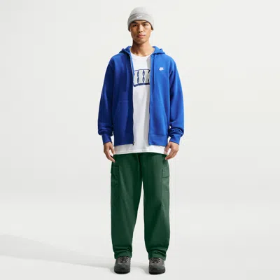 Nike Men's  Sportswear Club Woven Cargo Pants In Green