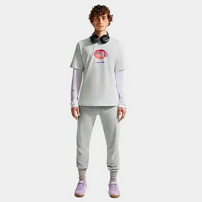 Nike Men's Sportswear Dn Flock T-shirt In Gray
