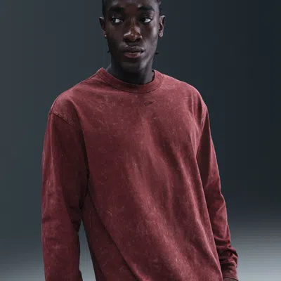 Nike Men's  Sportswear Premium Essentials Long-sleeve T-shirt In Red