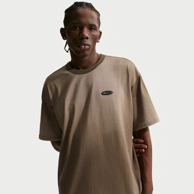 Nike Men's  Sportswear Premium Essentials T-shirt In Brown