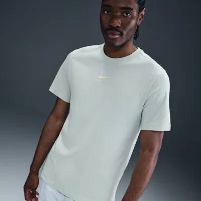 Nike Men's  Sportswear T-shirt In Blue