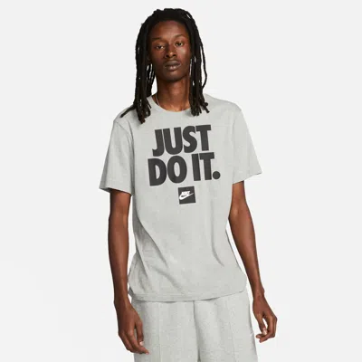 Nike Men's  Sportswear T-shirt In Gray